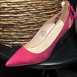Arlene Pointy Toe Pumps. Nine West Pink Heels Elegant Design.